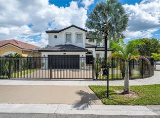 Grand Lakes Phase Iii, Miami, FL 33185