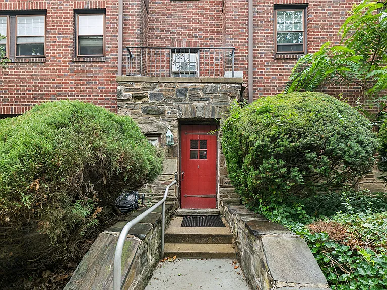 124 Argyle Rd #C6 — Photo 77
