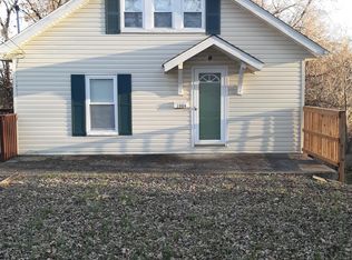 1006 Saint Clair Ave, Collinsville, IL