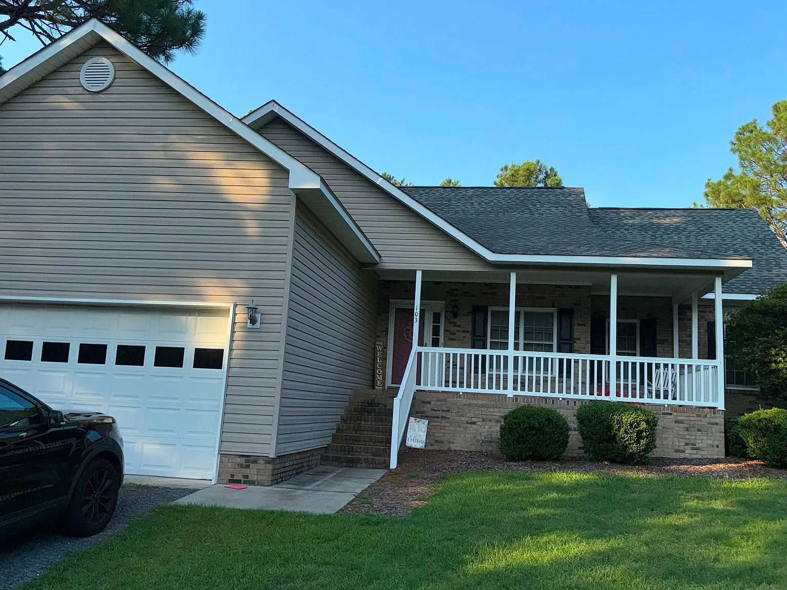 3 bed, 1630 sqft, $2,000 — Photo 1
