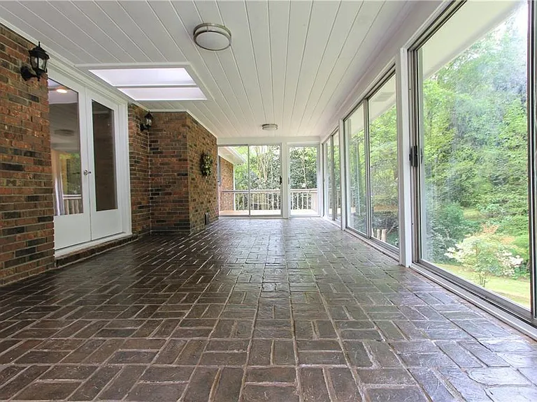 1365 Timberland Dr SE — Photo 49