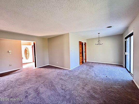 3rd image of 204 Walnut Creek Road