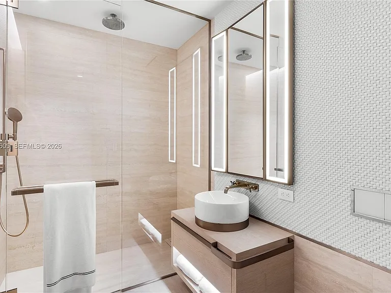 8955 NE Collins Ave #301 — Photo 13
