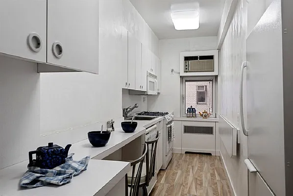 Sold by Corcoran | media 3