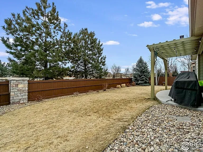 5756 Quarry St — Photo 33