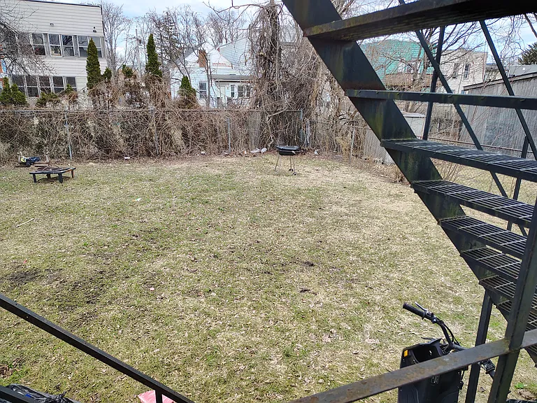 643 Clinton Ave #2 — Photo 8