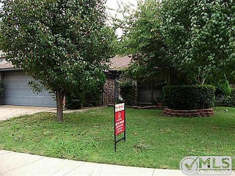2nd image of 2204 Bassett Dr