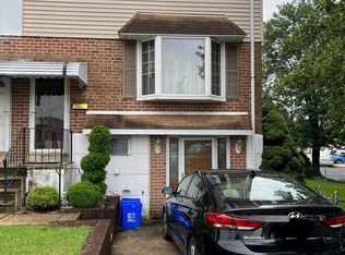 12040 Farwell Rd, Philadelphia, PA 19154
