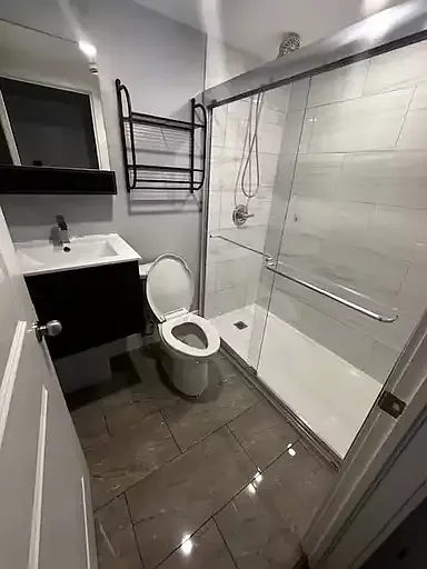 225 Blackburn Ave #3-1A — Photo 5
