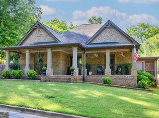 187 Pine St, Commerce, GA 30529