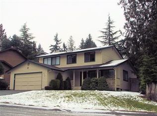 975 NE Colby Ct, Bremerton, WA 98311