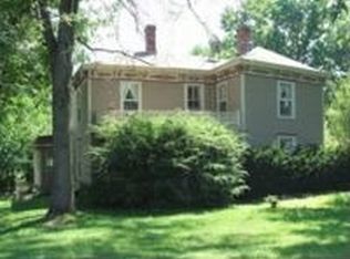 1008 W Spring St, Fayette, MO 65248