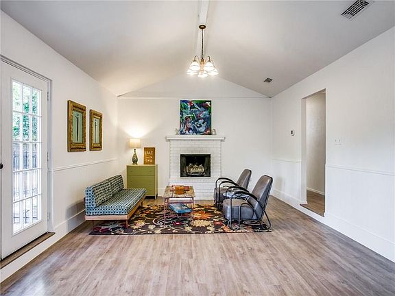 4th image of 2517 Mardell Dr