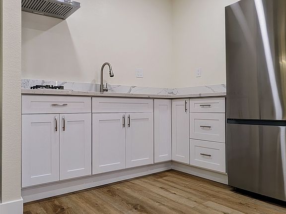 3rd image of 8606 Reagan Pl