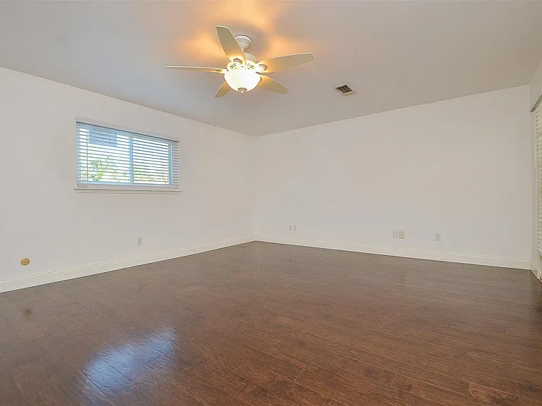 710 S Fry Rd — Photo 43
