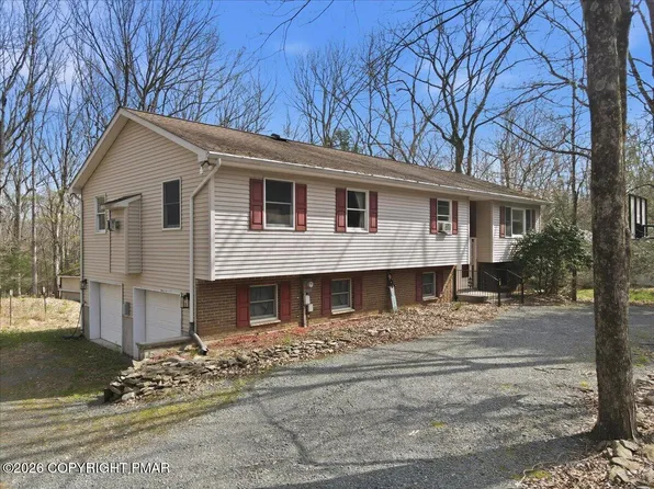 315 Mountain View Dr, Jim Thorpe, PA 18229