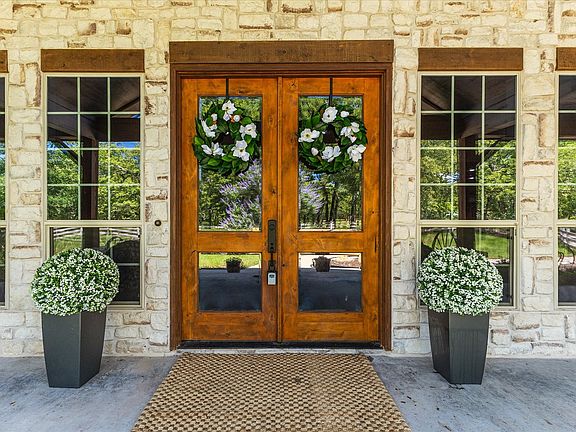 2nd image of 2702 Hidden Trails Rd