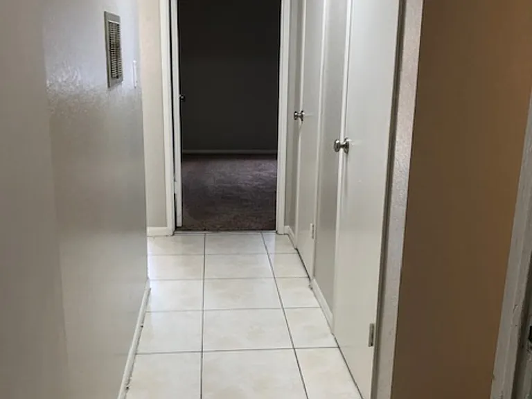 2186 Pacific Ave — Photo 11