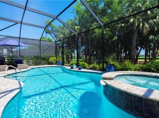 9374 Greyhawk Trl, Naples, FL 34120