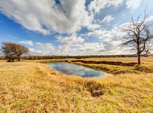 366 N County Line Rd, Elgin, TX 78621