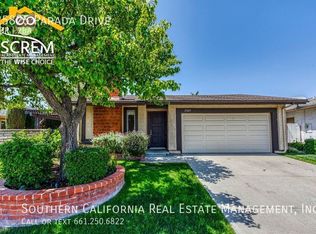 25825 Parada Dr, Santa Clarita, CA 91355