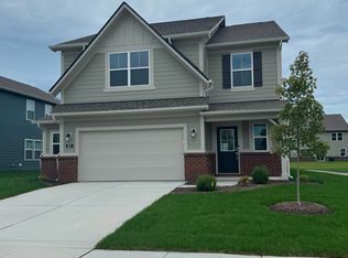 871 Drummond Ct, Greenwood, IN 46143