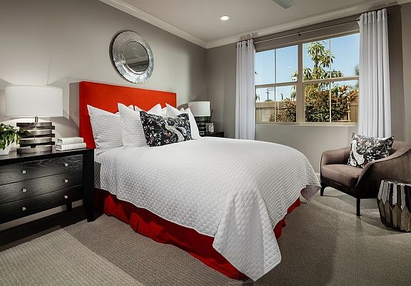 2nd image of 14392 Cambria