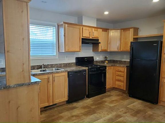 2nd image of 825 N Lamb Blvd #47