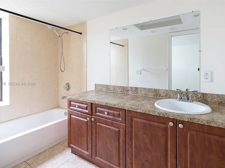 9235 SW 8th St #403 — Photo 12