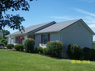 809 Humes Ridge Rd, Williamstown, KY 41097