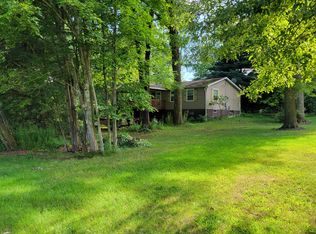 625 Latonka Dr, Mercer, PA 16137