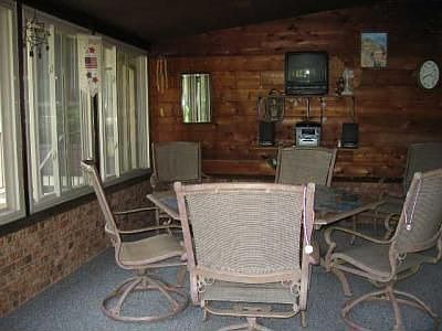 4th image of 4824 Johnanne Dr
