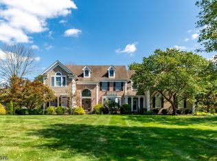 105 Annin Rd, Far Hills, NJ 07931