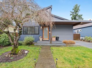 851 N Morgan St, Portland, OR 97217