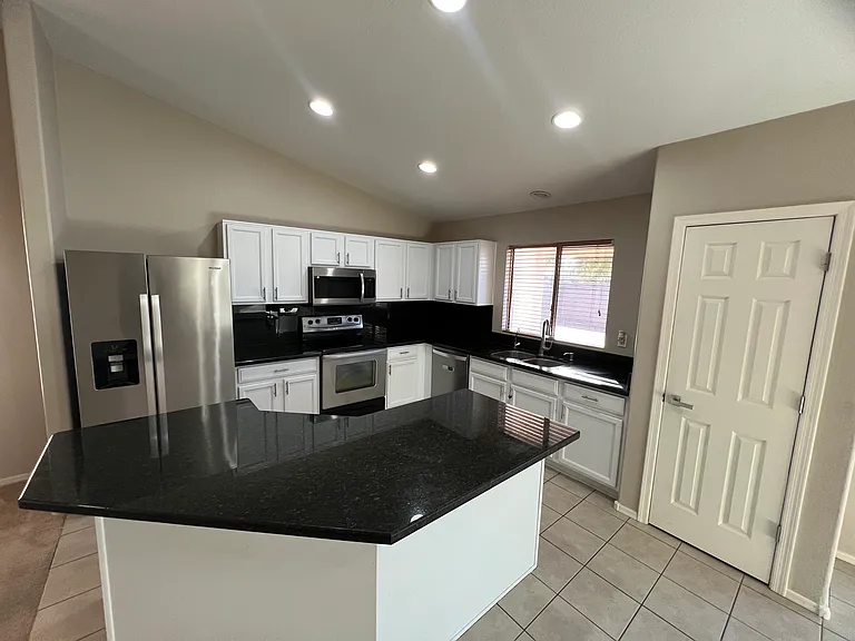 13709 W Cottonwood St — Photo 12