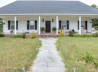 114 N Hampton St, Pinewood, SC 29125