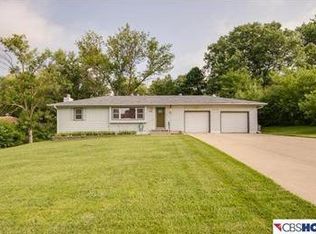 6040 Nebraska Ave, Omaha, NE 68104