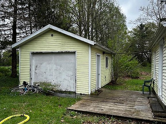 5th image of 12933 Lulu Rd