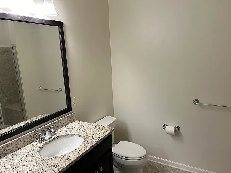 625 Center Meadow Ln #625 — Photo 2
