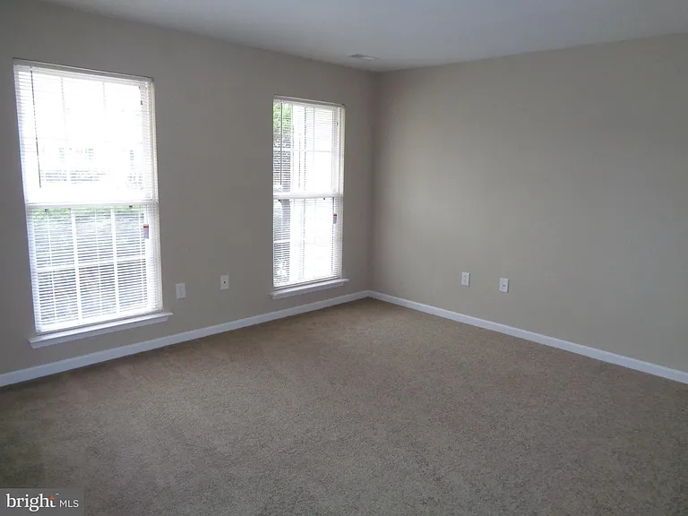 12580 Mirkwood Ln — Photo 3