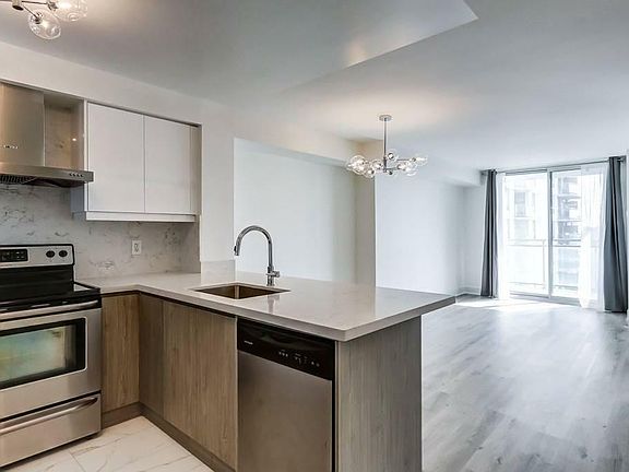 4th image of 6 Rosebank Dr #10F