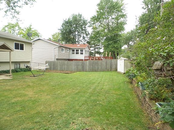 3rd image of 300 Northridge Ave