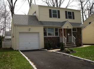 539 Livingston Rd, Linden, NJ 07036