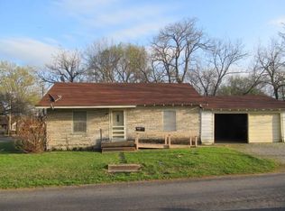 2001 W 14th Ave, Corsicana, TX 75110