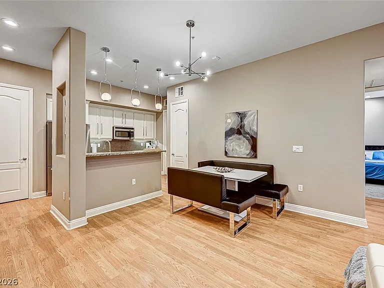 56 E Serene Ave #225 — Photo 10