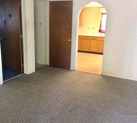 2nd image of 517 Davids St