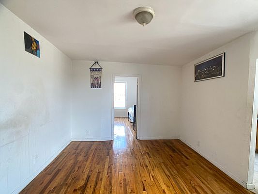 1st image of 1562 Minford Pl APT 18