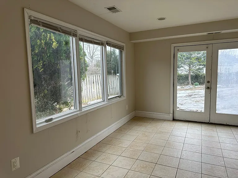 9206 Hambletonian Pl — Photo 7