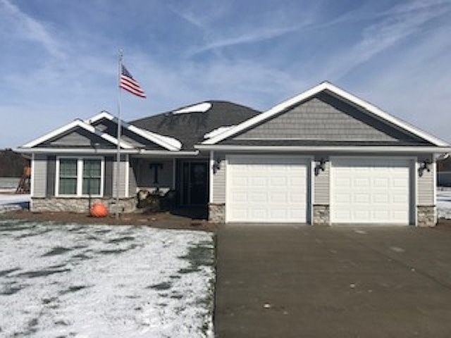 1st image of 1388 Thornhill Dr