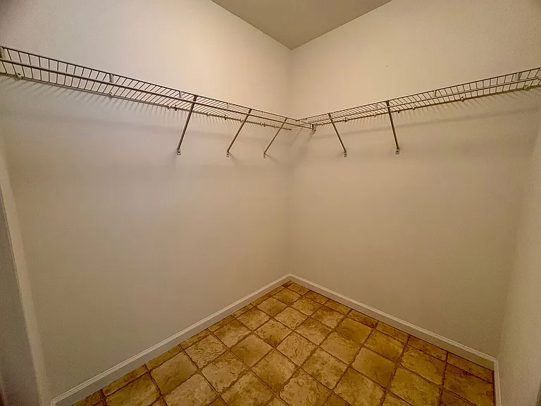 303 E Orange St — Photo 30